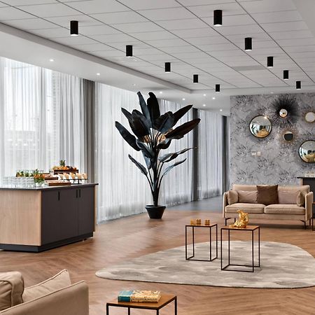Renaissance Amsterdam Schiphol Airport Hotel Amsterdam Airport Schiphol Bagian luar foto