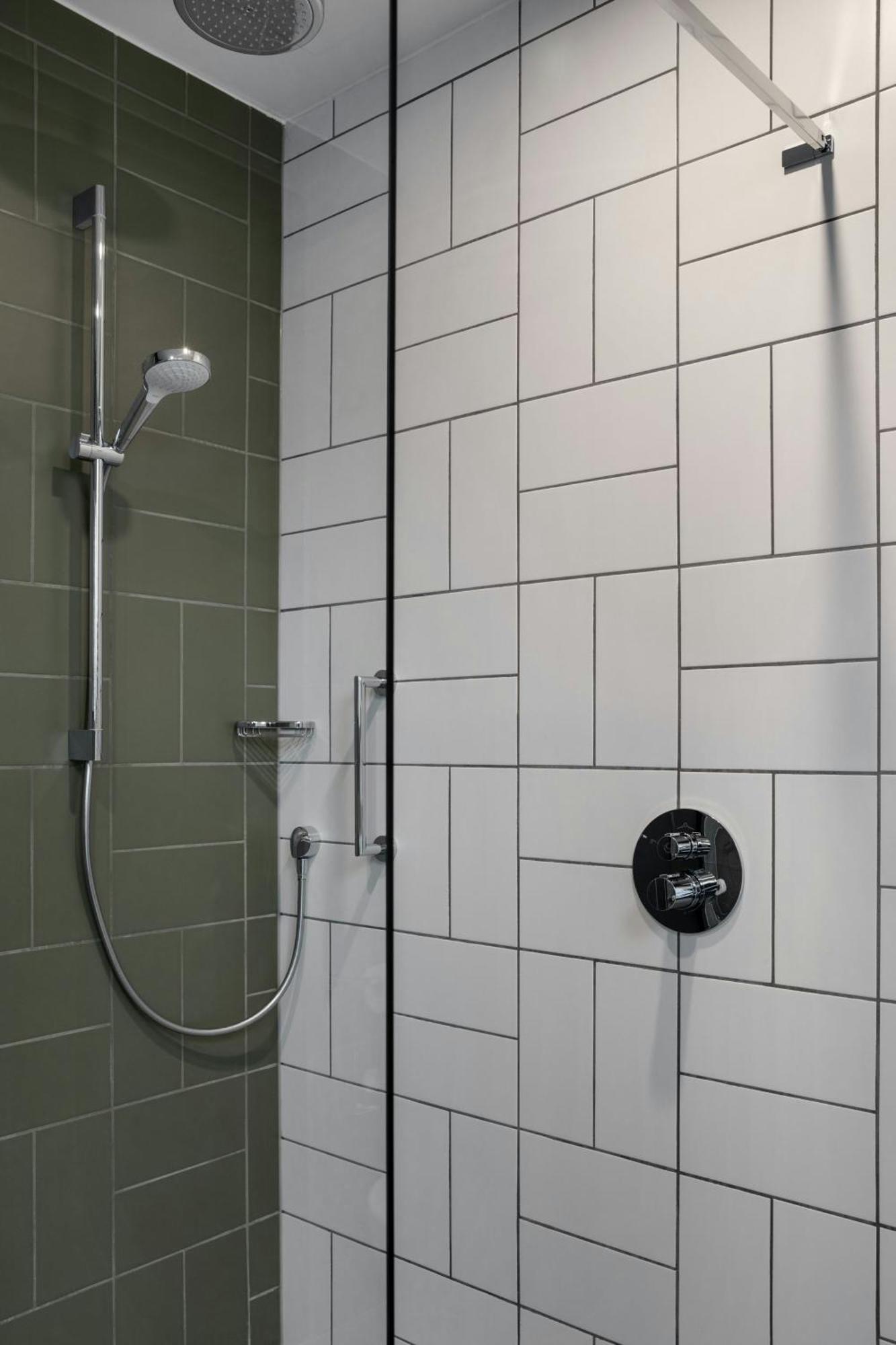 Renaissance Amsterdam Schiphol Airport Hotel Amsterdam Airport Schiphol Bagian luar foto